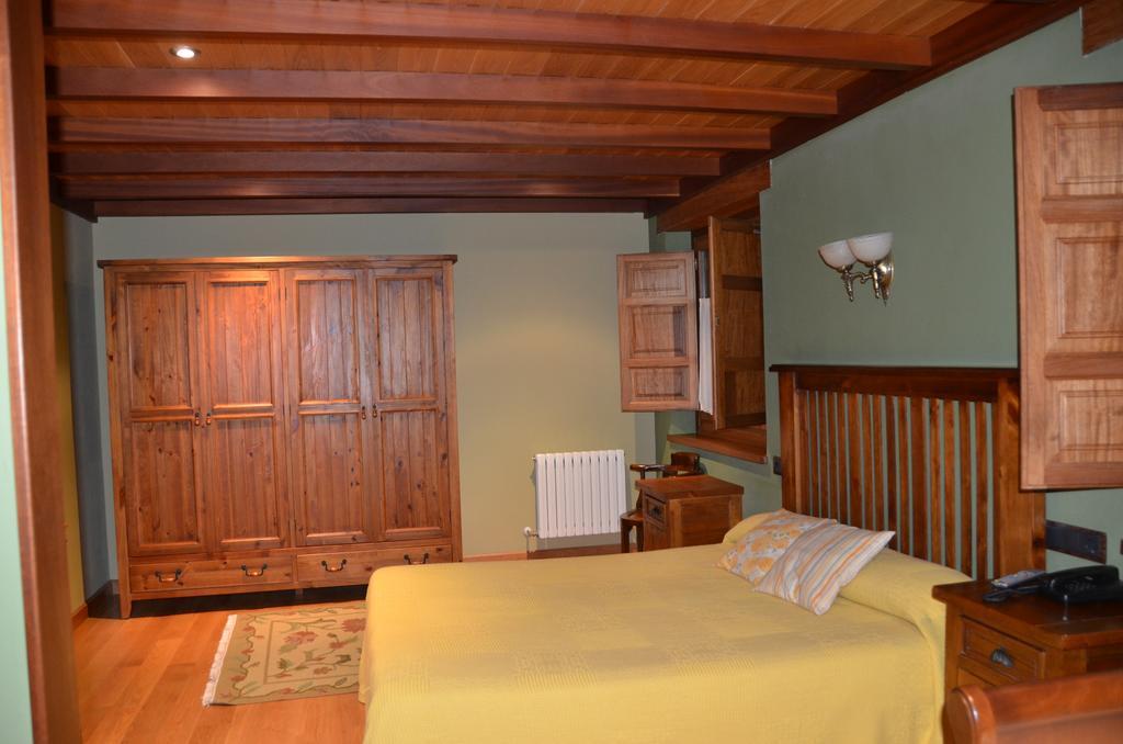 Casona De Tresali